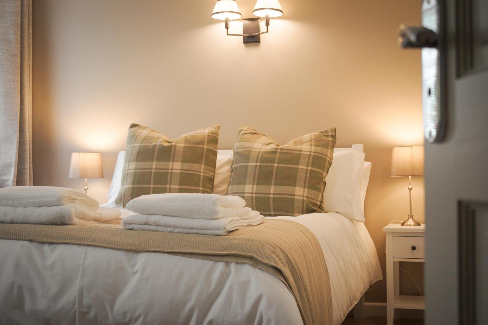 Lemon Tree Rooms - Newly Refurbished Coastal Stay Swyre Exterior foto